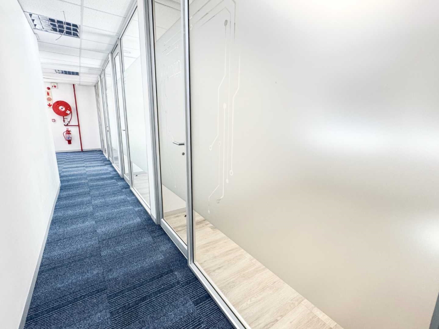To Let Commercial Property for Rent in Plattekloof Western Cape